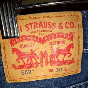 Levi's 569 Sz 30 Jean Shorts